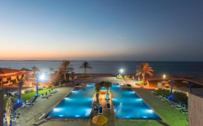 Гостиница Barracuda Resort  Умм-Аль-Кайвайн